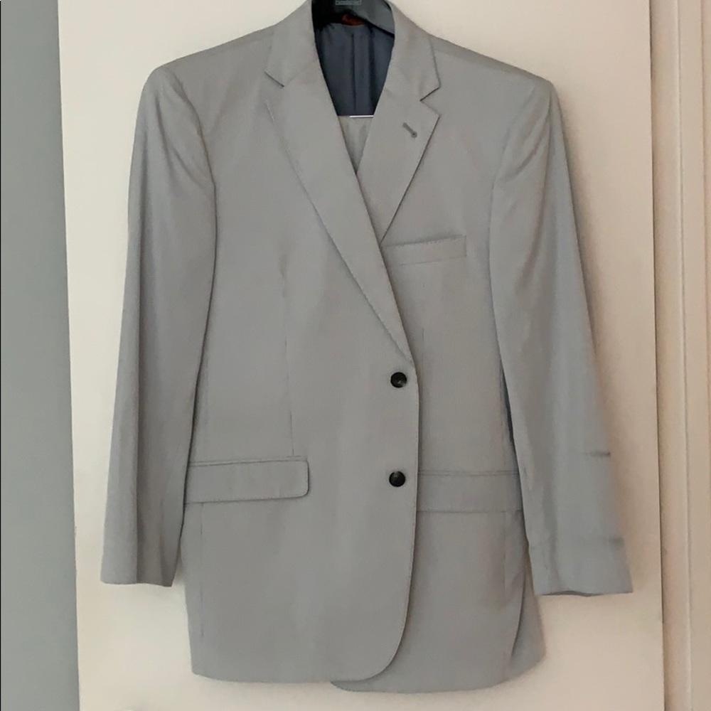 Jos. A Bank men’s pinstripe suit size 43 reg